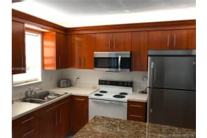 1551 N 12th Ct #11a, Hollywood, FL 33019, Sold 03/31/18