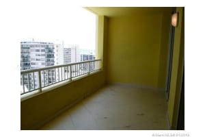 170 SE 14th St, Miami, FL 33131, Sold 07/30/19