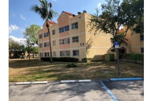 6155 NW 186th St, Hialeah, FL 33015, Sold 06/07/18