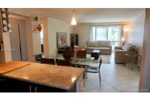 9971 W Bay Harbor Dr, Bay Harbor Islands, FL 33154, Sold 09/03/18