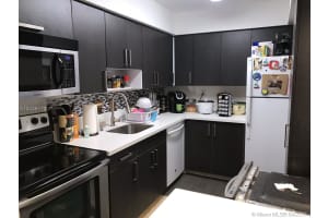 9449 SW 76th St APT T5, Miami, FL 33173, Sold 06/28/18