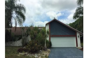 8017 NW 83rd Way, Tamarac, FL 33321, Sold 06/01/18
