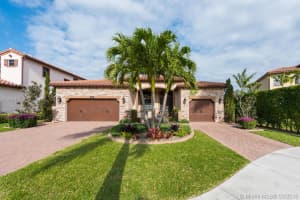 8737 NW 39th St, Hollywood, FL 33024, Sold 06/11/18