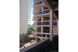 20185 E Country Club Dr, Aventura, FL 33180, Sold 03/11/19