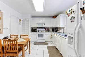 341 NE 211th St, Miami, FL 33179, Sold 08/07/18