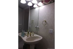 10662 NW 1st Ct, Plantation, FL 33324, Sold 08/17/18