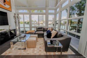 93 N Shore Dr, Miami Beach, FL 33141, Sold 06/26/18