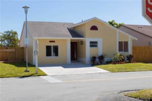 1111 SW 109th Ave, Pembroke Pines, FL 33025, Sold 06/26/18