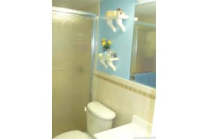 5555 Collins Ave #11w, Miami, FL 33140, Sold 07/31/18