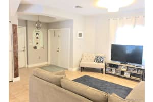 6530 Hidden Cove Dr, Davie, FL 33314, Sold 06/01/18
