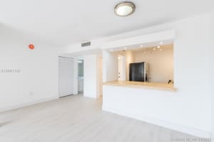 1130 11th St #2g, Miami Beach, FL 33139, Sold 05/11/18