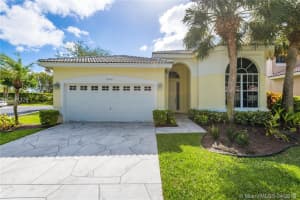 7868 NW 71st Way, Parkland, FL 33067, Sold 06/15/18