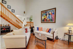11343 SW 9th Ct, Pembroke Pines, FL 33025, Sold 05/14/18