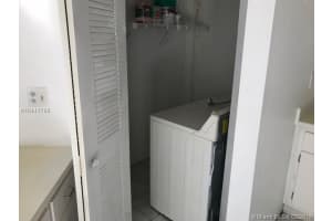 6175 NW 186th St, Hialeah, FL 33015, Sold 07/31/18