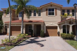 228 Riverwalk Cir, Sunrise, FL 33326, Sold 06/29/18