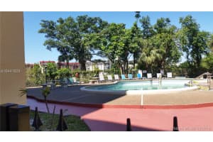 9440 Fontainebleau Blvd, Miami, FL 33172, Sold 05/09/18