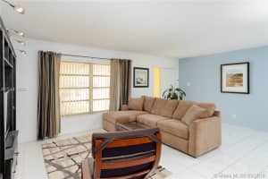 8307 NW 59th Pl, Tamarac, FL 33321, Sold 09/20/18
