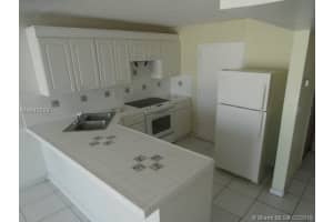 345 Ocean Dr, Miami Beach, FL 33139, Sold 05/10/18