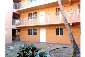 6175 NW 186th St, Hialeah, FL 33015, Sold 05/29/18