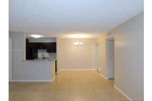 915 NE 199th St, Miami, FL 33179, Sold 12/17/18