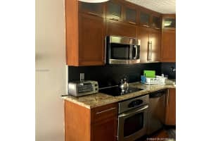 600 NE 25th St, Miami, FL 33137, Sold 06/28/18