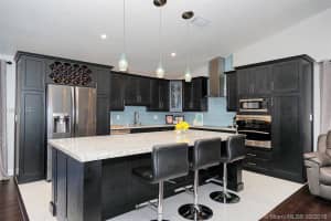 1020 SW 124th Way, Davie, FL 33325, Sold 05/31/18