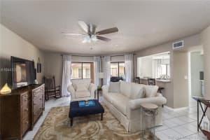 9267 W Sunrise Blvd, Plantation, FL 33322, Sold 05/03/18