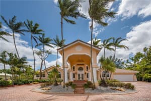 12260 SW 2nd St, Plantation, FL 33325, Sold 06/12/18