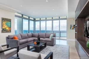 3535 S Ocean Dr, Hollywood, FL 33019, Sold 07/22/21
