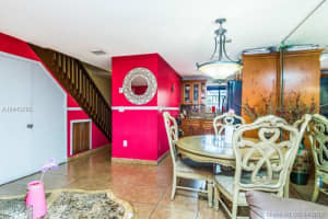 8086 NW 10th St, Miami, FL 33126, Sold 06/26/18
