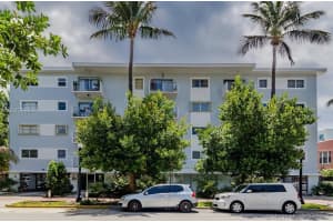 221 Meridian Ave, Miami Beach, FL 33139, Sold 06/29/18