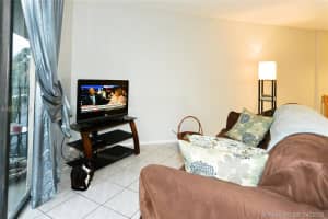 Dorset House, 2500 NE 135th St, North Miami, FL 33181, Sold 05/16/18