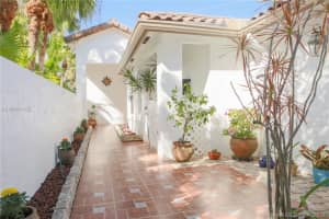 6993 Columbia Ct, Margate, FL 33063, Sold 05/15/18