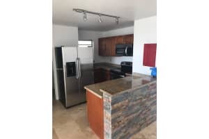 8820 Fontainebleau Blvd, Miami, FL 33172, Sold 05/14/18