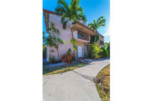 13677 SW 62nd St, Miami, FL 33183, Sold 05/14/18