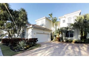 1519 Presidential Way, Miami, FL 33179, Sold 01/07/19