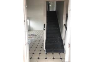 516 SW 82nd Cir Ln, Miami, FL 33193, Sold 05/23/18