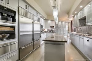 60 Edgewater Dr #8d, Coral Gables, FL 33133, Sold 07/06/18