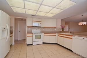 520 SE 12th St, Dania Beach, FL 33004, Sold 08/09/18