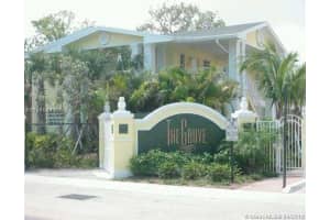 2660 NE 8th Ave, Wilton Manors, FL 33334, Sold 05/10/18
