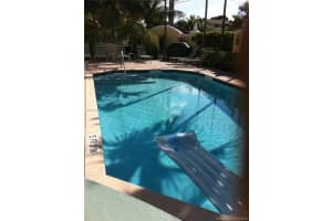 2660 NE 8th Ave, Wilton Manors, FL 33334, Sold 05/10/18