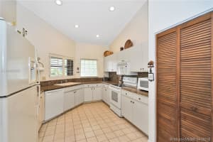 8705 NW 82nd St, Tamarac, FL 33321, Sold 06/20/18