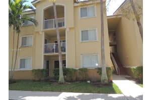 2600 S University Dr, Davie, FL 33328, Sold 05/31/18