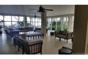 1420 Brickell Bay Dr, Miami, FL 33131, Sold 08/28/18