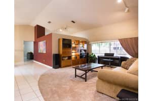 20300 NW 4 St, Pembroke Pines, FL 33029, Sold 06/14/18