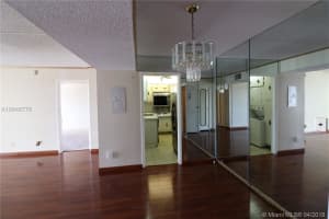 1 Las Olas Cir, Fort Lauderdale, FL 33316, Sold 12/05/18