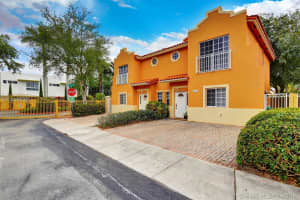 7746 SW 95th St, Miami, FL 33156, Sold 05/22/18