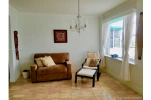 5255 Collins Ave #6f, Miami, FL 33140, Sold 06/15/18