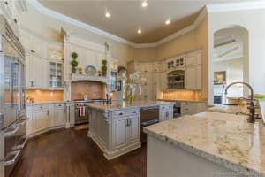 12401 N Stonebrook Cir, Davie, FL 33330, Sold 07/09/18
