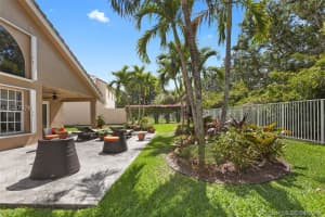 2035 Island Cir, Weston, FL 33326, Sold 05/31/18